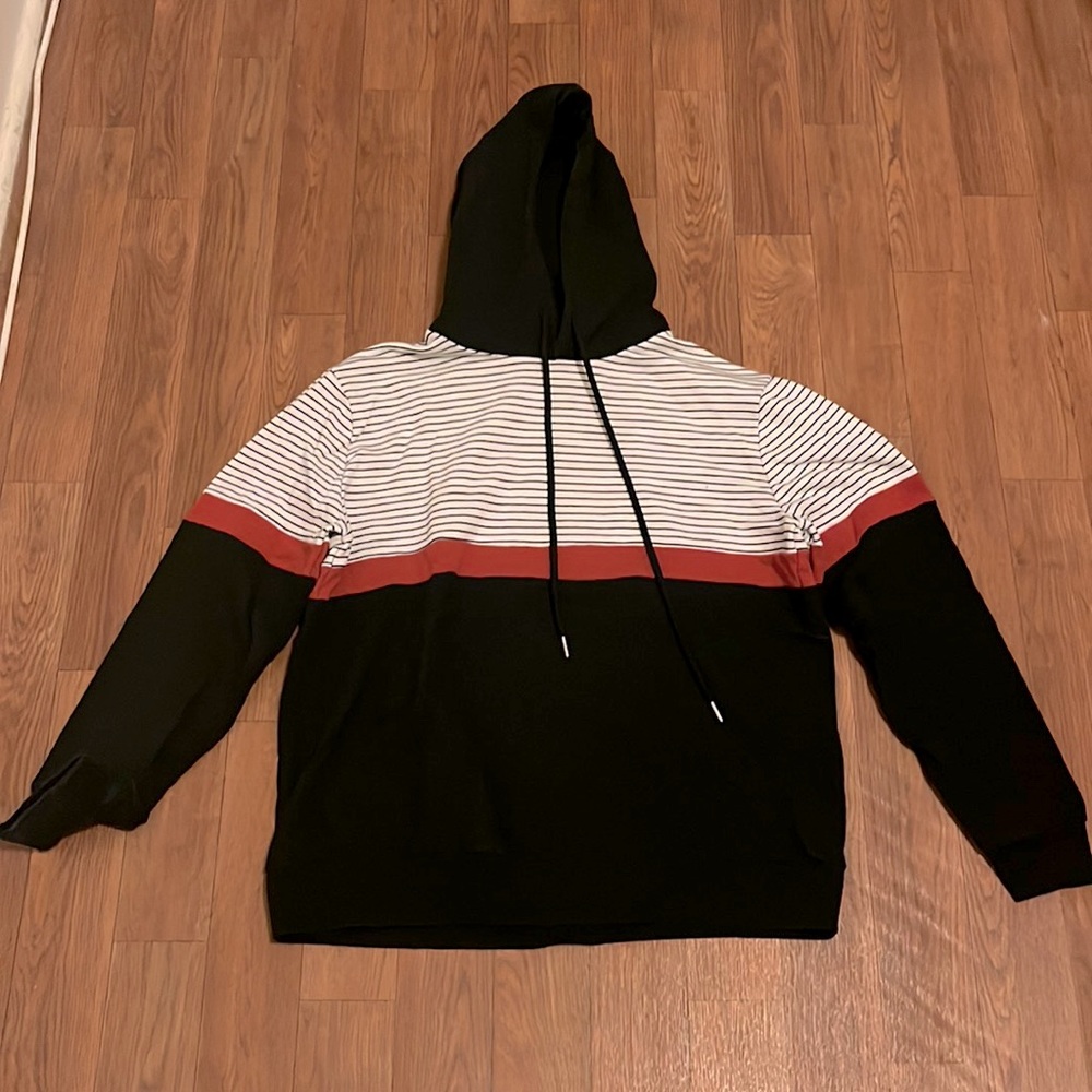 Forever 21 black hoodie